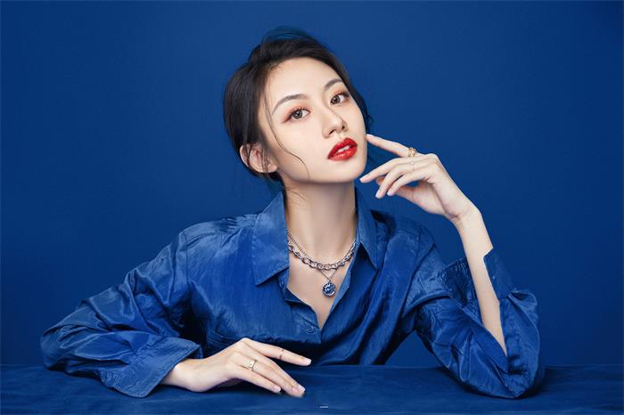 伍珂玥经纪人/经纪公司丨演出邀约丨170 5222 6000
