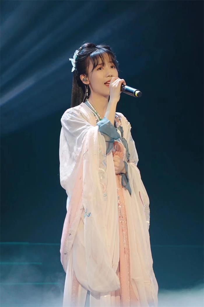 银临经纪人/经纪公司丨演出邀约丨170 5222 6000