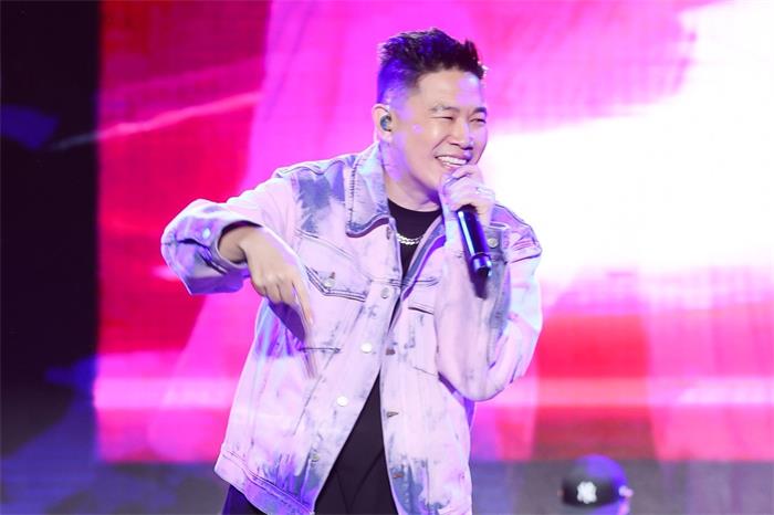 欧阳靖经纪人/经纪公司丨演出邀约丨170 5222 6000