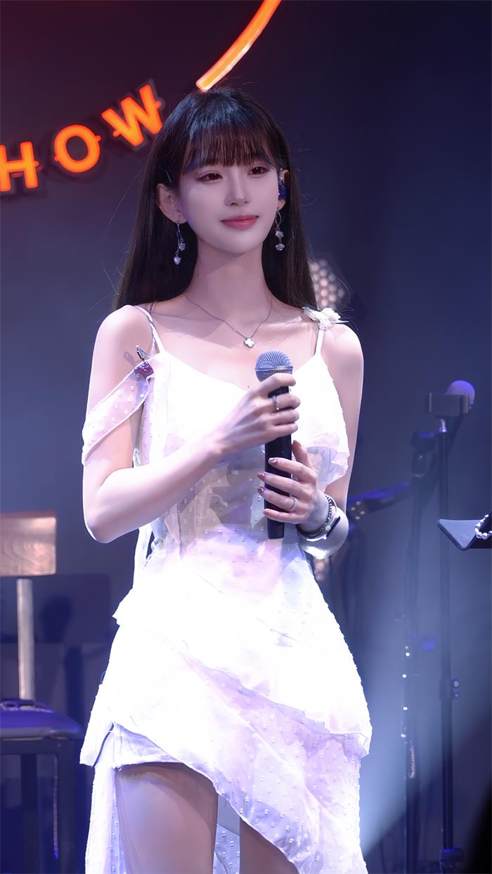 芹早早经纪人/经纪公司丨演出邀约丨170 5222 6000