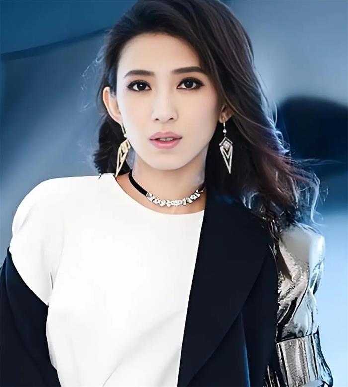 戴佩妮