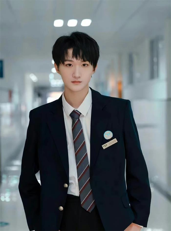 黄朔-TF家族
