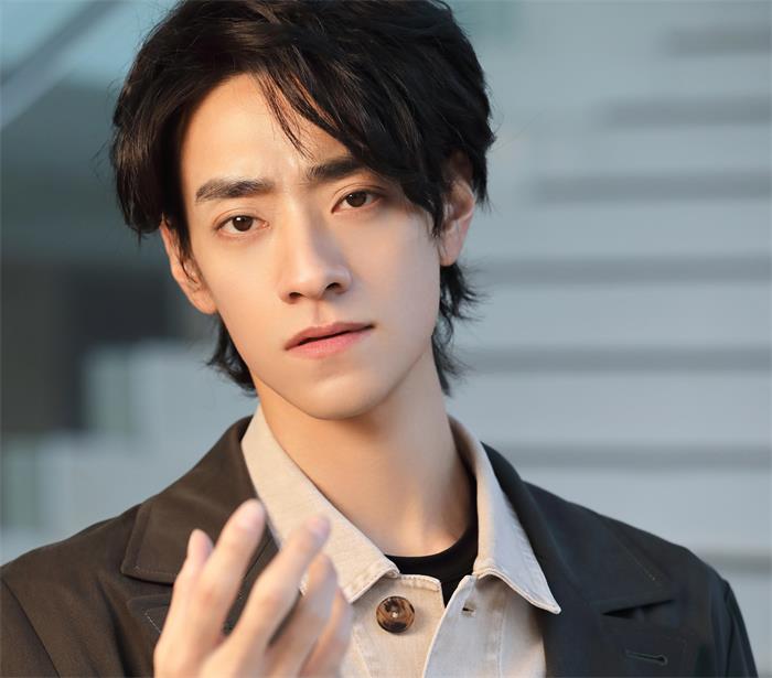 郑云龙