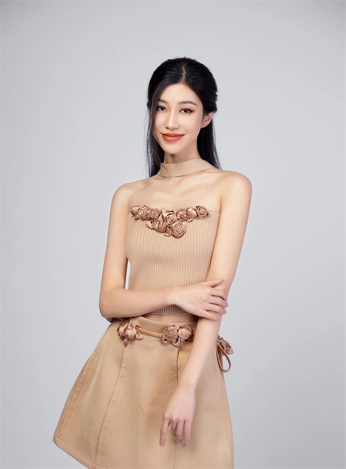 吴映香