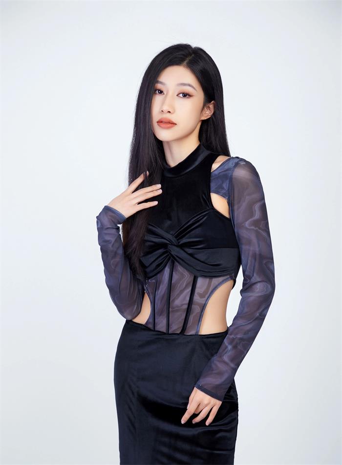 吴映香