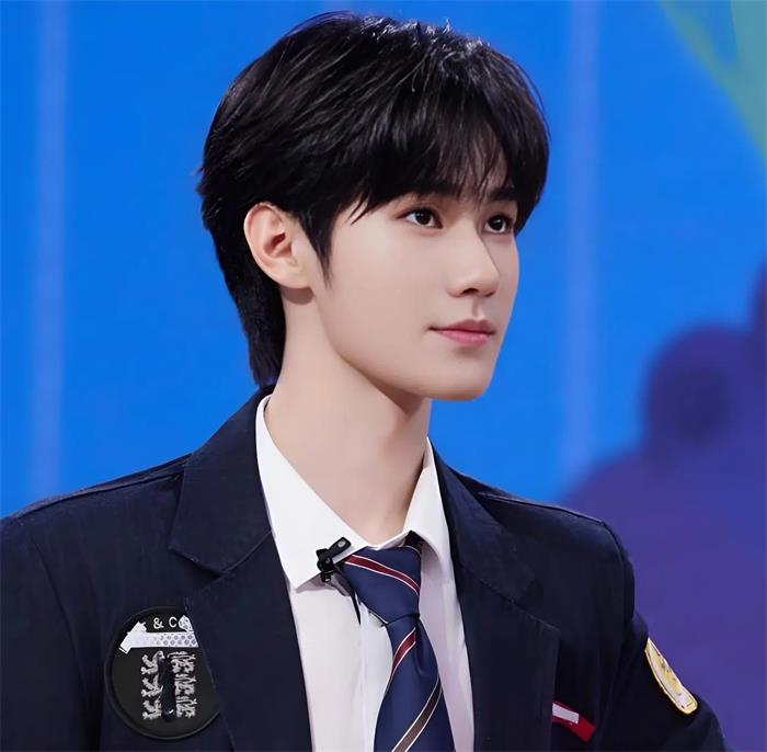 张真源