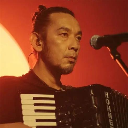 郭龙