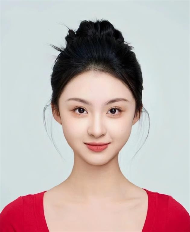 周漾玥